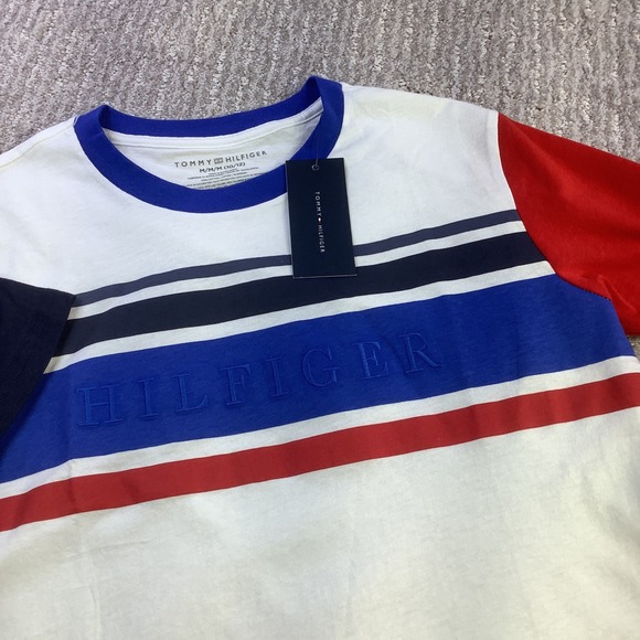 Tommy Hilfiger Other - Tommy Hilfiger Boys T Shirt Size M 10/12 Colorblock Logo Graphic Tee‎ NWT